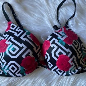 VS PINK ROSE PUSH UP BRA